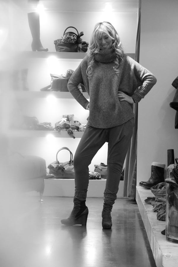 La Fashion Blogger Cristina Lodi con stivali Ixos