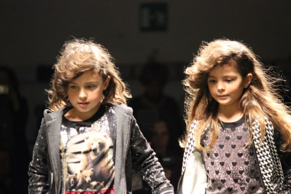pitti bimbo, 2 fashion sisters