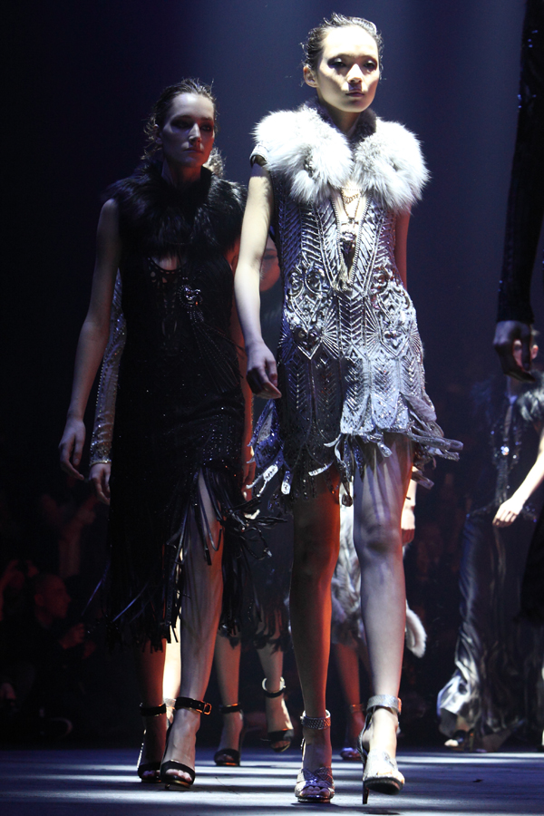 gran finale, fashion show roberto cavalli, 2 fashion sisters